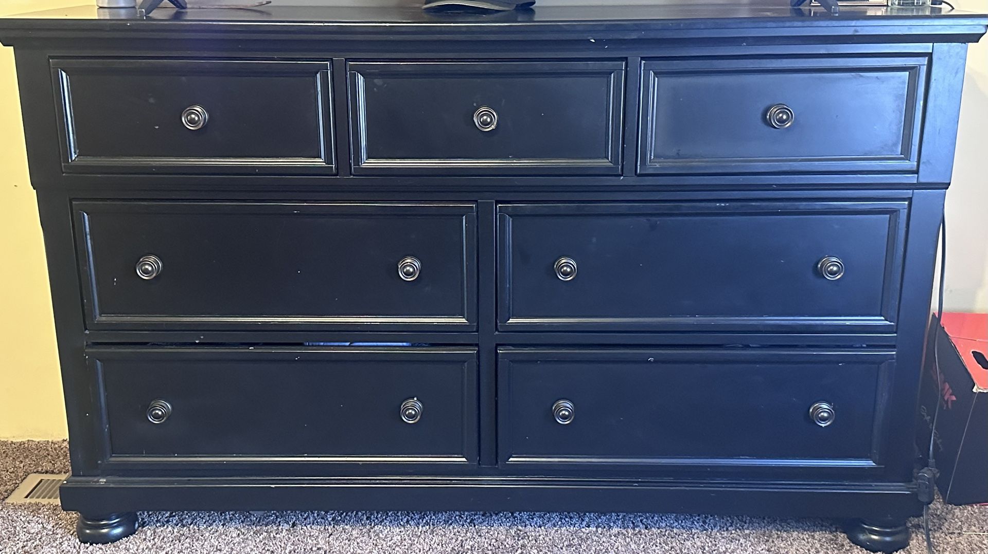 Black Dresser