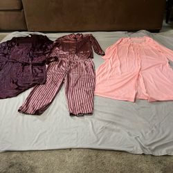 Women Night Dress 3 Piece Size( Large) Pink Colors Is New Brand