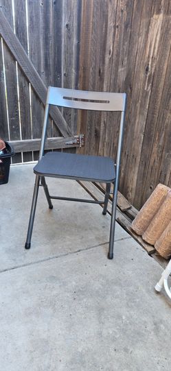 14 party chairs