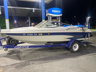 1999 Glastron SX 175 SF Bowrider Boat with Trailer