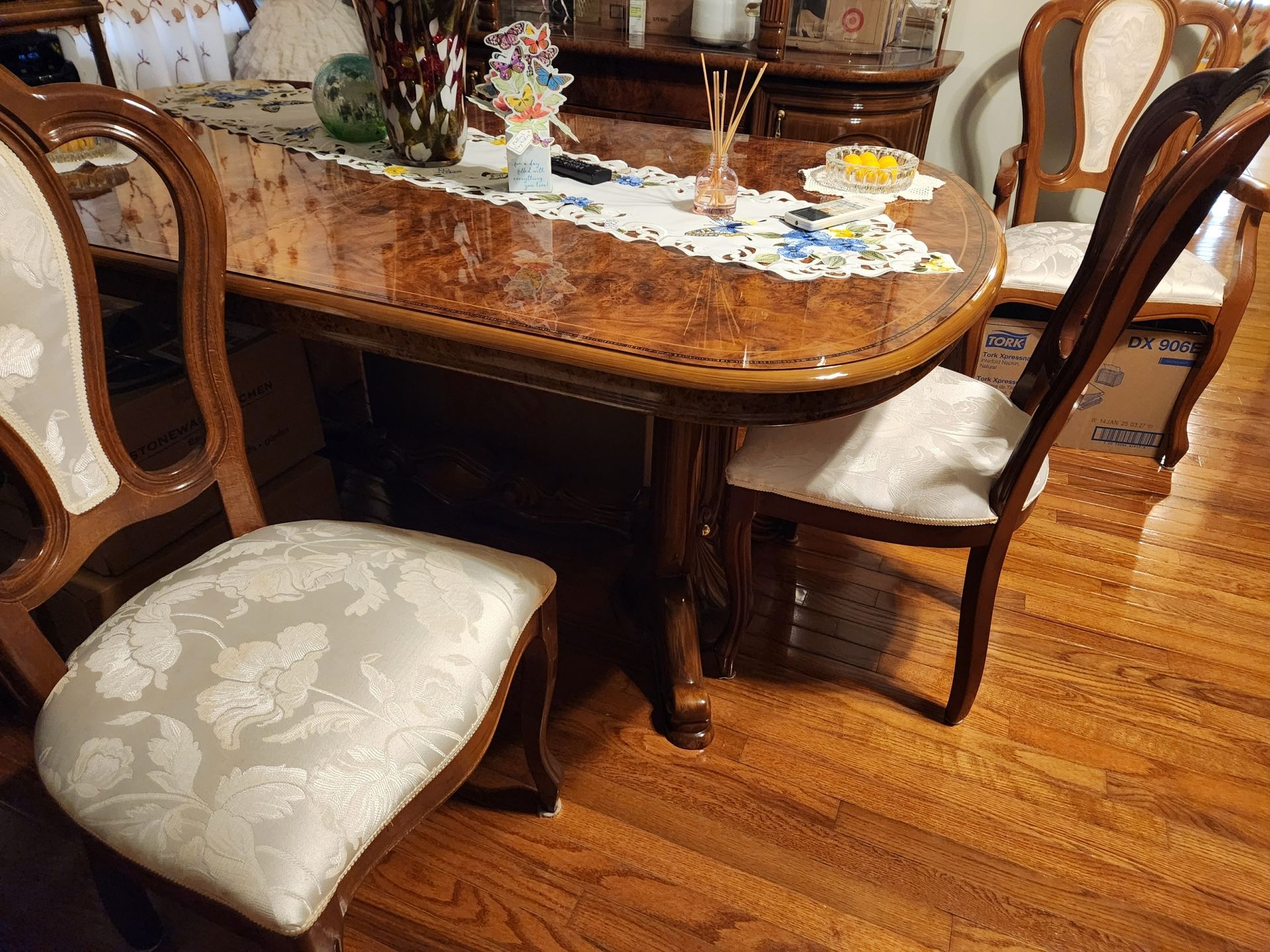 Tables And Chairs China Cannet