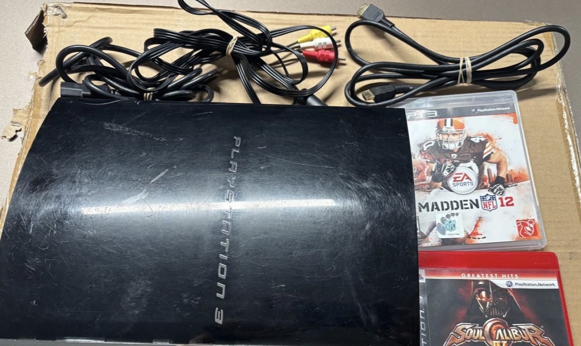 Playstation 3 Fat CECHE01 PS3 Backwards Compatible Console w/ Cords Tested