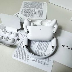 AirPods Pro 2nd Gen - BRAND NEW (SEND OFFERS)