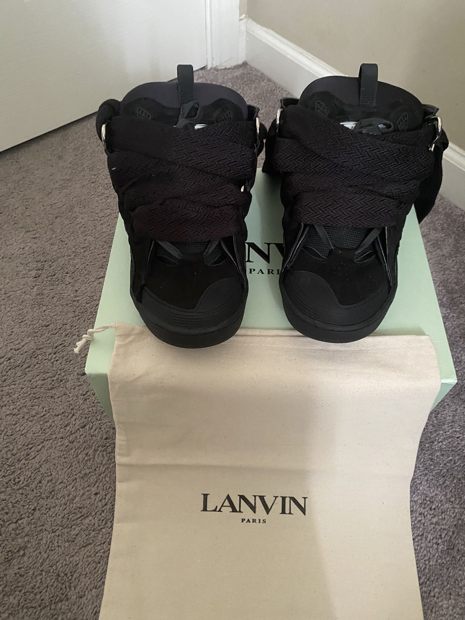 Black Lanvin Curb