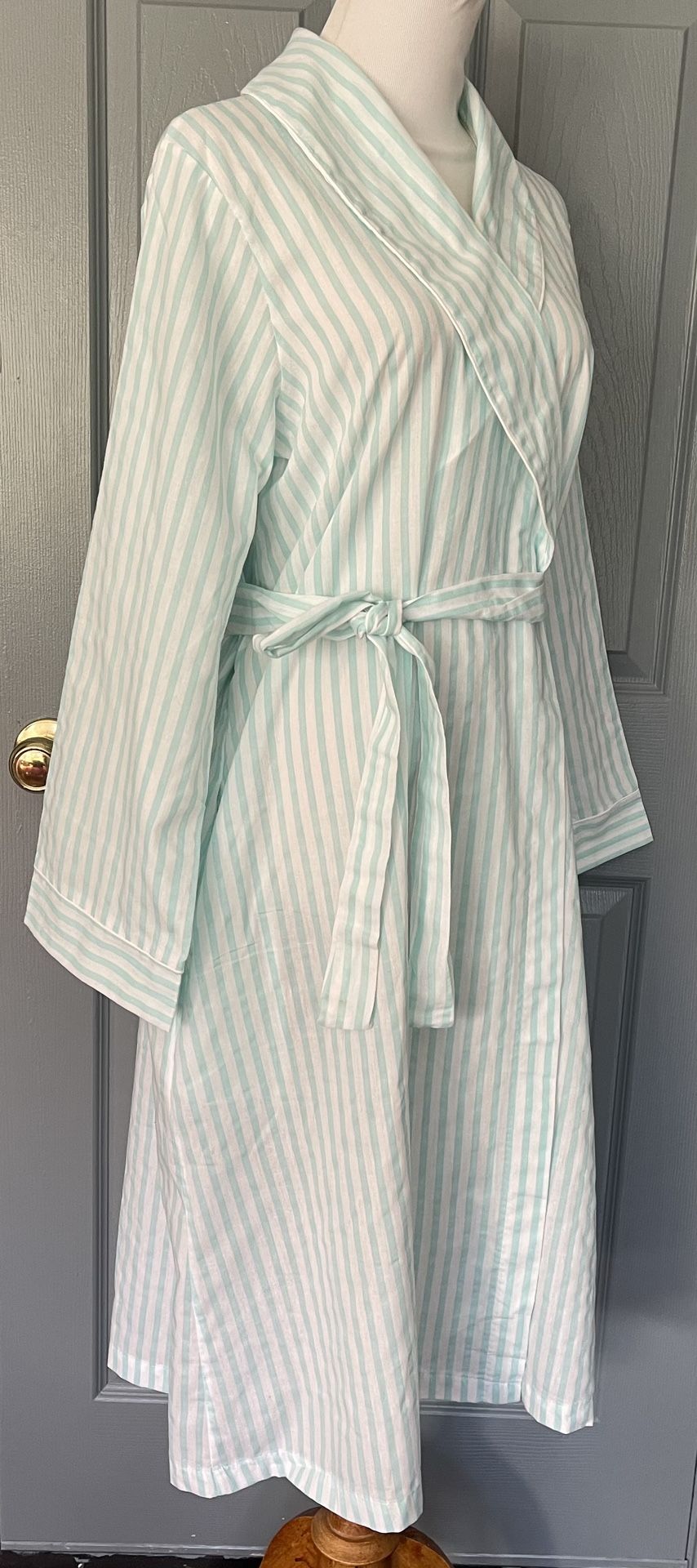 CAROLE VINTAGE MINT/WHITE STRIPE COTTON BLEND SUMMER BREEZE ROBE.