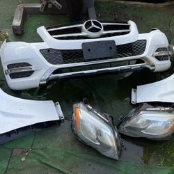 Mercedes GLK Front Clip