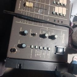 Audio Eqipment Amps Mixers Speakers Big Sale