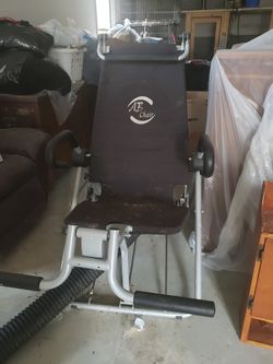 Ab Lounge Chair