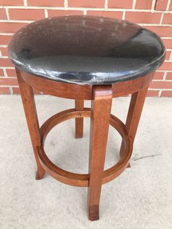 Cushioned Bar Stool, Chair, Counter Stool, Swivel, Brand New