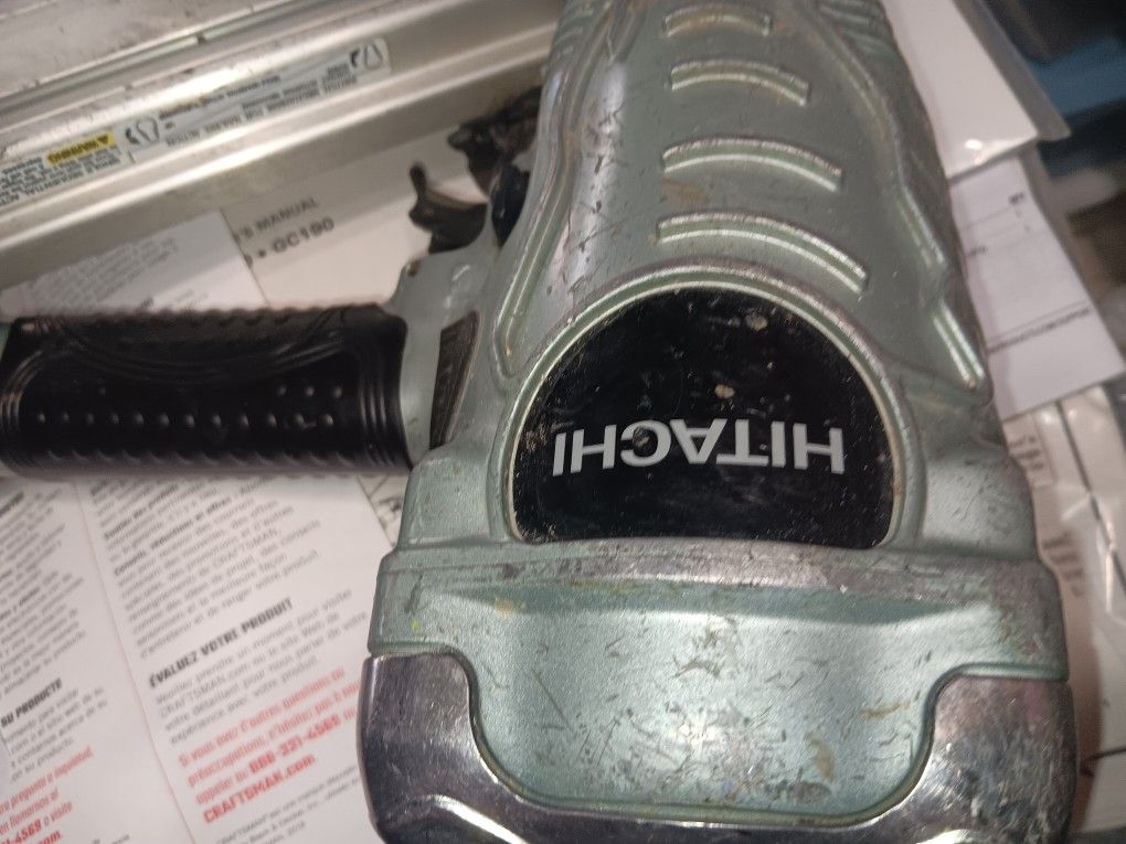 Hitachi Nail Gun