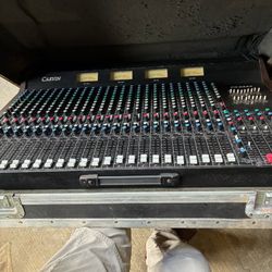 Carvin 2444 Mixer