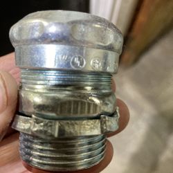 1" CONNECTORCAT COMPRESSION TYPE