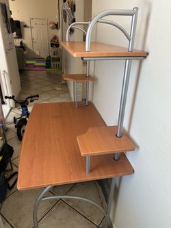Kids computer desk