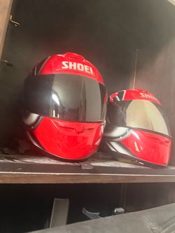 Shoei Full-Face Motorcycle Helmet Red and Black