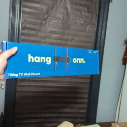 Tilting TV Wall Mount 32 -47 Inches Brand New