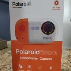 Polaroid Wave Digital Underwater Camera With HD Recording 