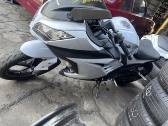 2013 Kawasaki 250cc No Parts 