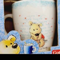 RARE FIND NEW GOTTA GETTA GUND NEWTONS LAW 12 OZ "I NEED A HUG" BEAR RED HEARTS NEW IN ORIGINAL BOX
