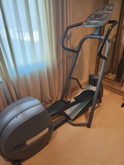 Precor EFX commercial elliptical machine