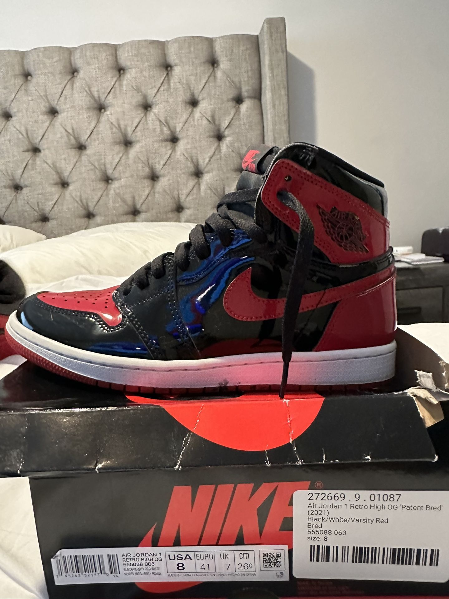 Air Jordan Retro High OG Patent Bread (2021)