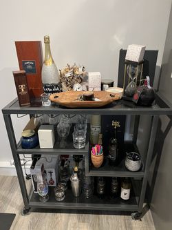 Zephs Bar Cart (Holly & Martin)