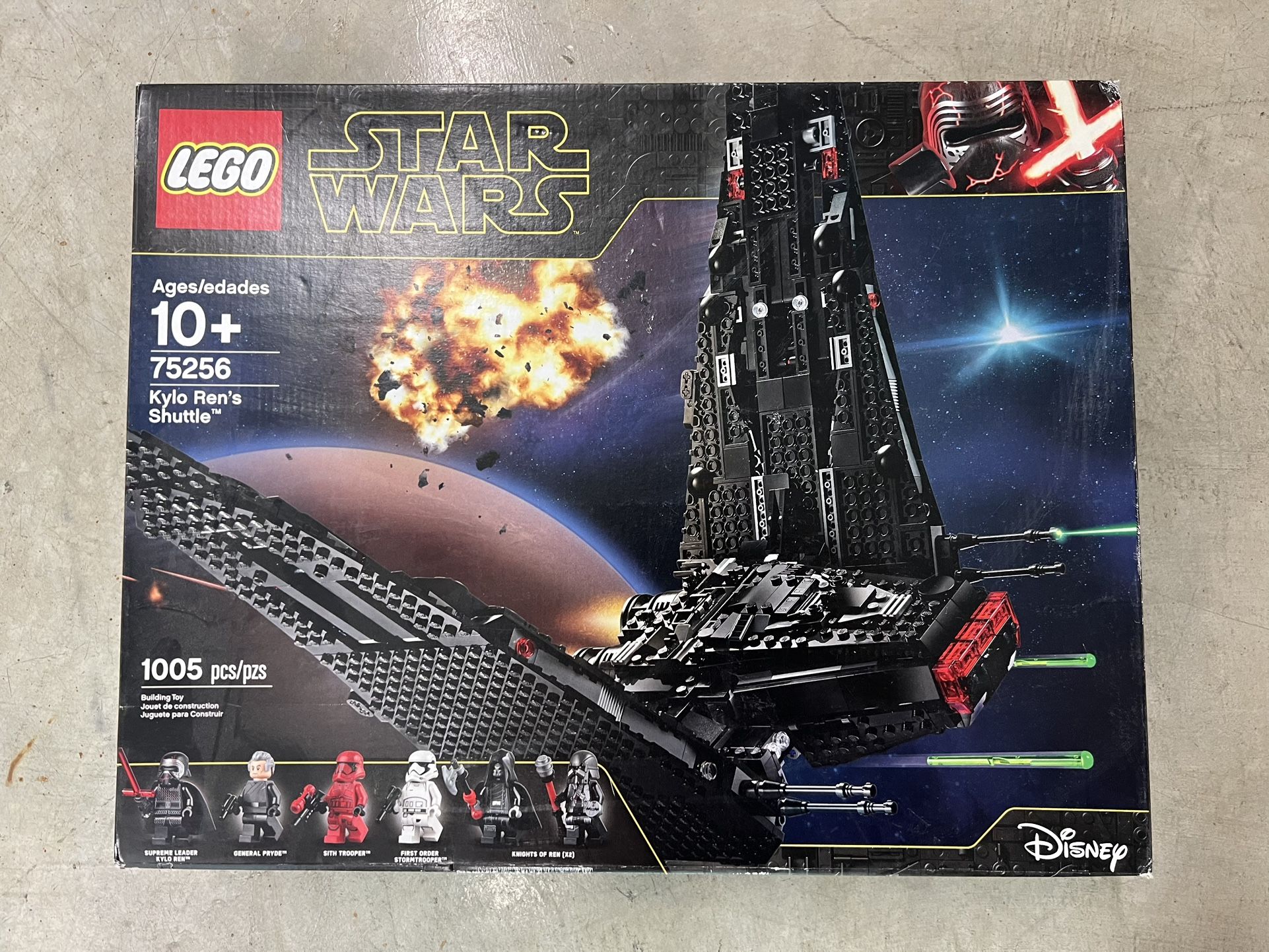 Lego Star Wars Kylo REN’s Shuttle 75256