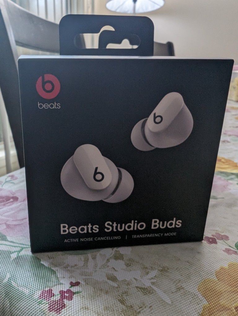 New Beats Studio Buds