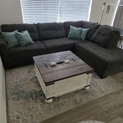 Sectional Couch 