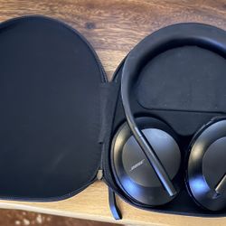 Bose NC700 Noice Cancellation Headphone - Great Deal