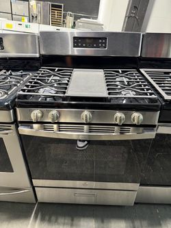 GE Stainless Steel 5 burner range stove