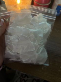 100 Eternal Rose Petals 