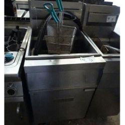 Vulcan 60lb Gas Fryer