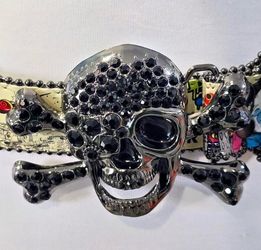 Skull belt
