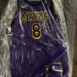 Kobe Bryant Jersey