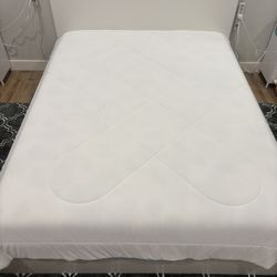 IKEA Queen Malm Frame with Mattress