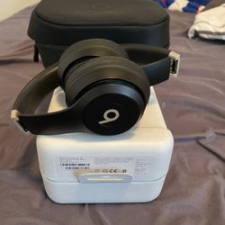Beats Solo 4 Wireless Headphones