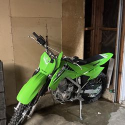 2025 KLX140RL