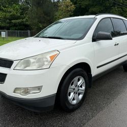 2012 Chevrolet Traverse Ls