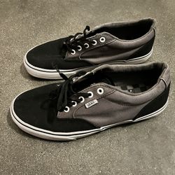 Size 9 Men’s Black And Grey Vans