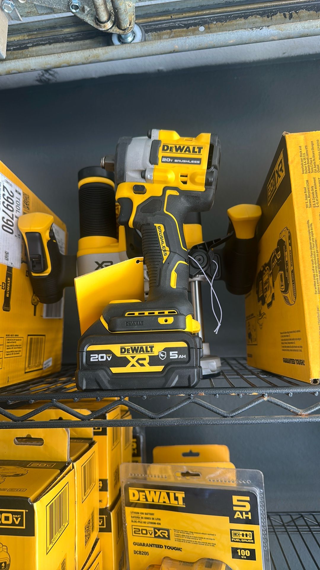 1/2 Compact Wrench 5.0 Battery No Charger $200