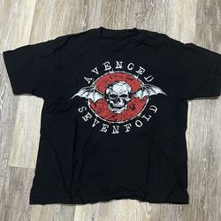 Cool graphic tee size men’s large