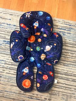 Infant car seat insert cushion