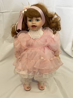 Theresa Doll Moments Treasured William Tung 19”
