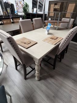 Dining Table And Chairs NEW 