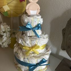 Baby diaper cake decoration: baby shower birthday party gift Made of Pampers newborn swaddle diaper