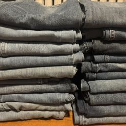 32 Pairs Of Jeans Levi’s Lee Wrangler $300 O.B.O