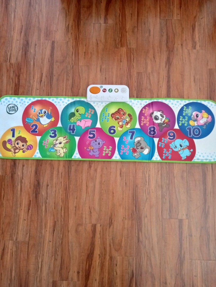 Baby - Leapfrog Musical Mat