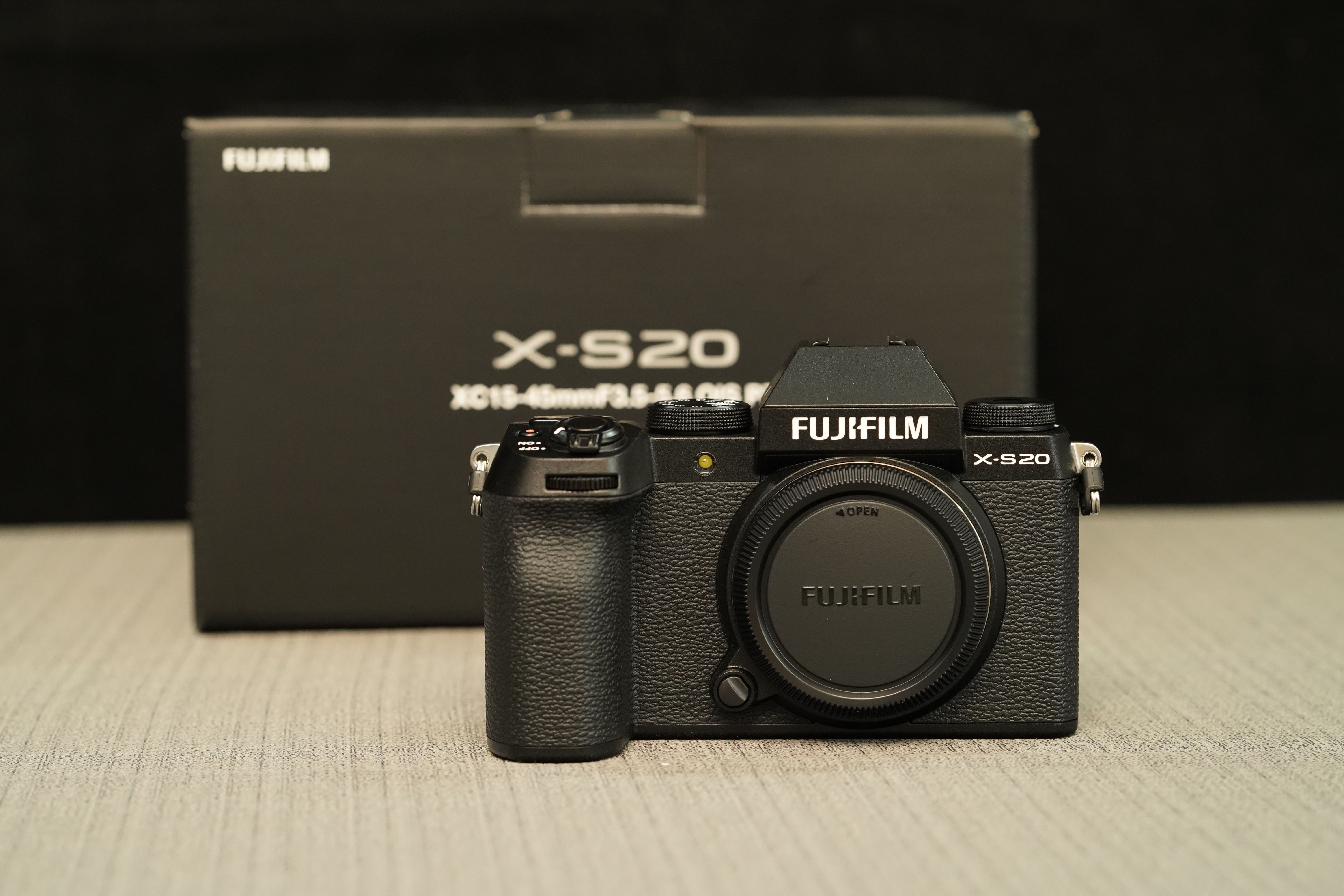 FUJIFILM X-S20 Mirrorless Camera