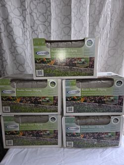 Suncast 10ft. Garden Border Stone Edging $20 ea box Brand New (Price Is Firm)