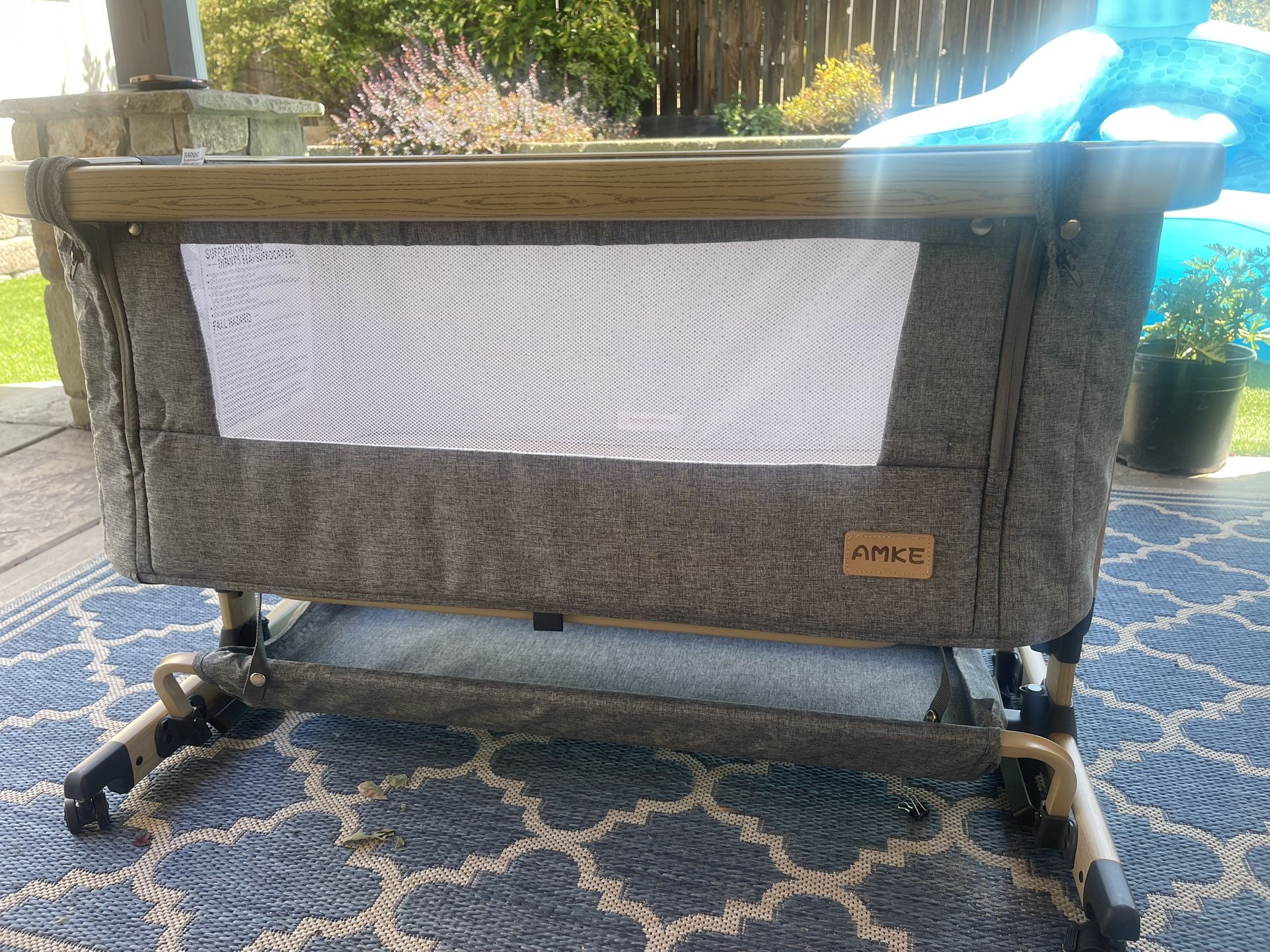 Amke 3 in 1 Bassinet